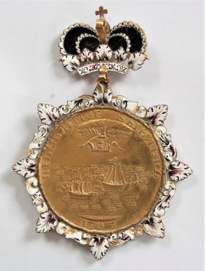 Медаль на взятие двух шведских фрегатов 6 мая 1703 г., золото
